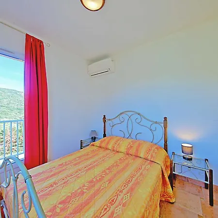 בית נופש Orasi, Sartene, Dans Climatisee Confort Sartène