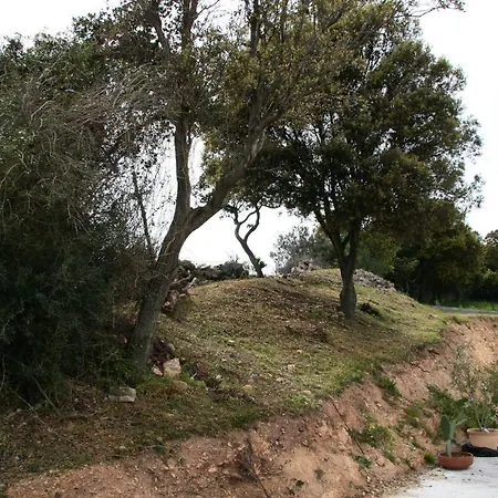 בית נופש Orasi, Sartene, Dans Climatisee Confort *