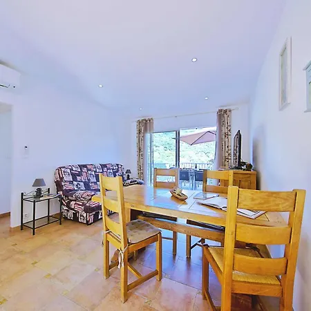 Tatil Evi Orasi, Sartene, Dans Climatisee Confort Sartène