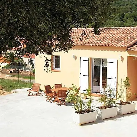 Orasi, Sartene, Dans Climatisee Confort * Sartene (Corsica)