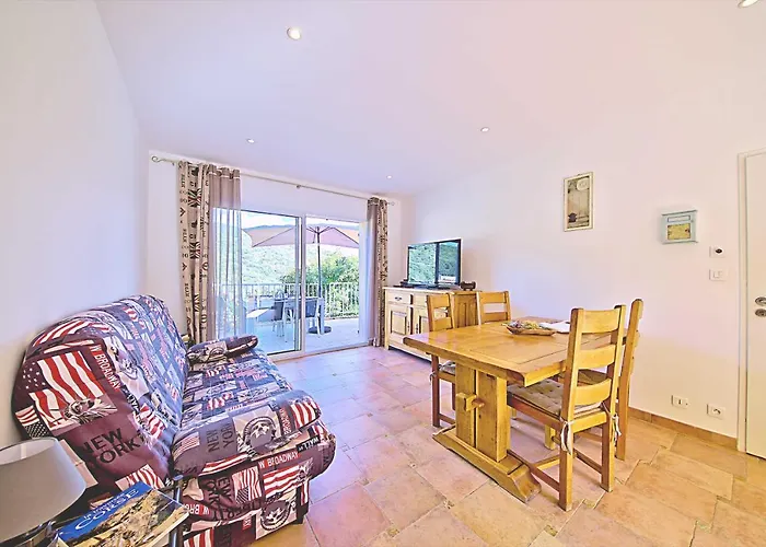 Orasi, Sartene, Dans Climatisée Confort